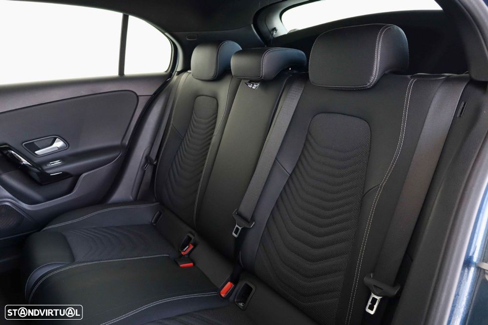 Mercedes-Benz A 160 d Style Plus - 48