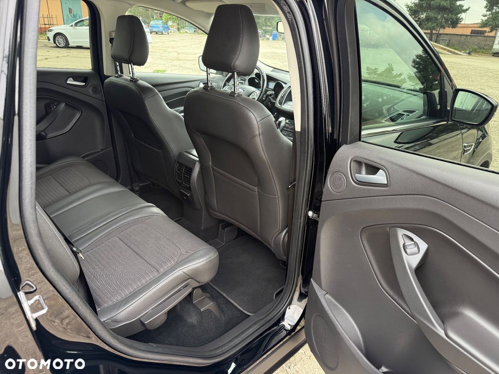 Ford Kuga 2.0 TDCi 4WD Titanium Plus - 12