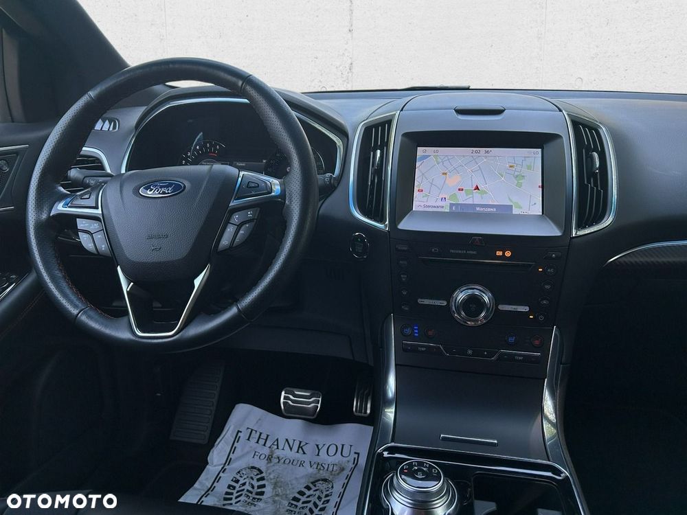 Ford Edge - 18