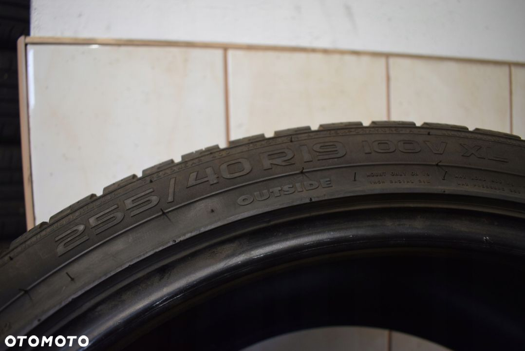 R19 255/40 100V Nokian WR A3 - 5