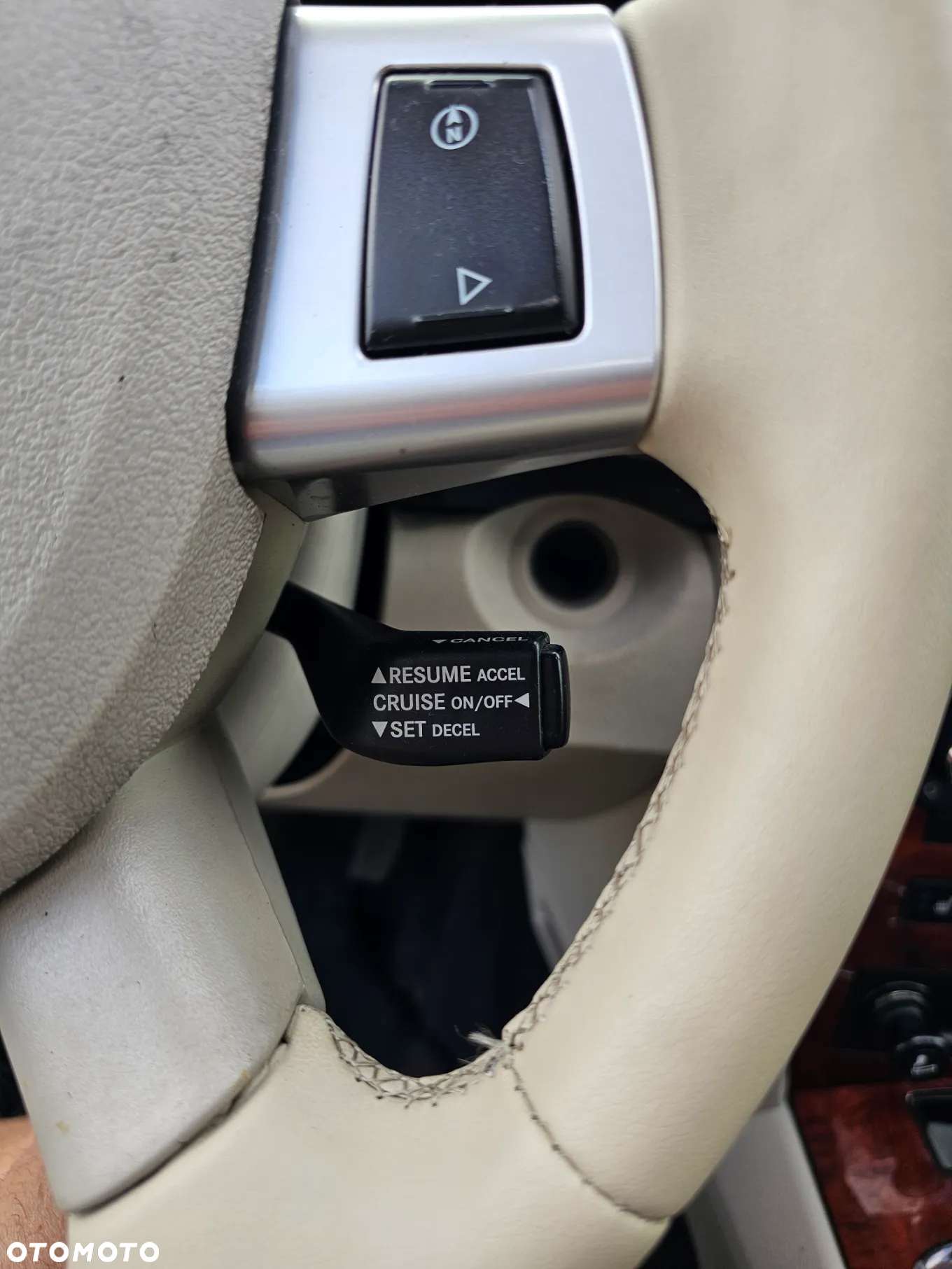 Jeep Commander 3.0 CRD DPF Automatik Overland - 34