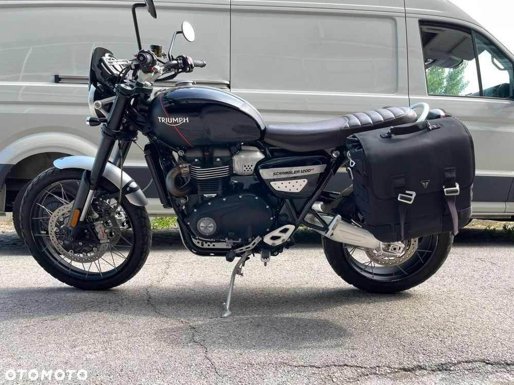 Triumph Scrambler - 25