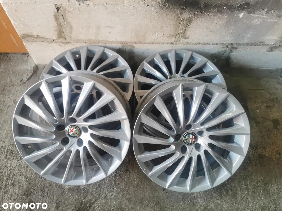 ALU FELGI ALFA ROMEO GIULIETTA R18 5X110 ET41 7,5J JAK NOWE! - 6