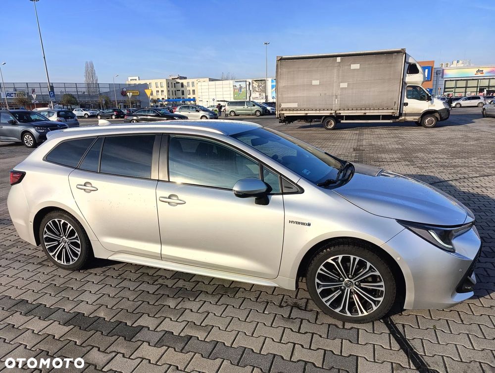 Toyota Corolla 1.8 Hybrid Comfort - 1