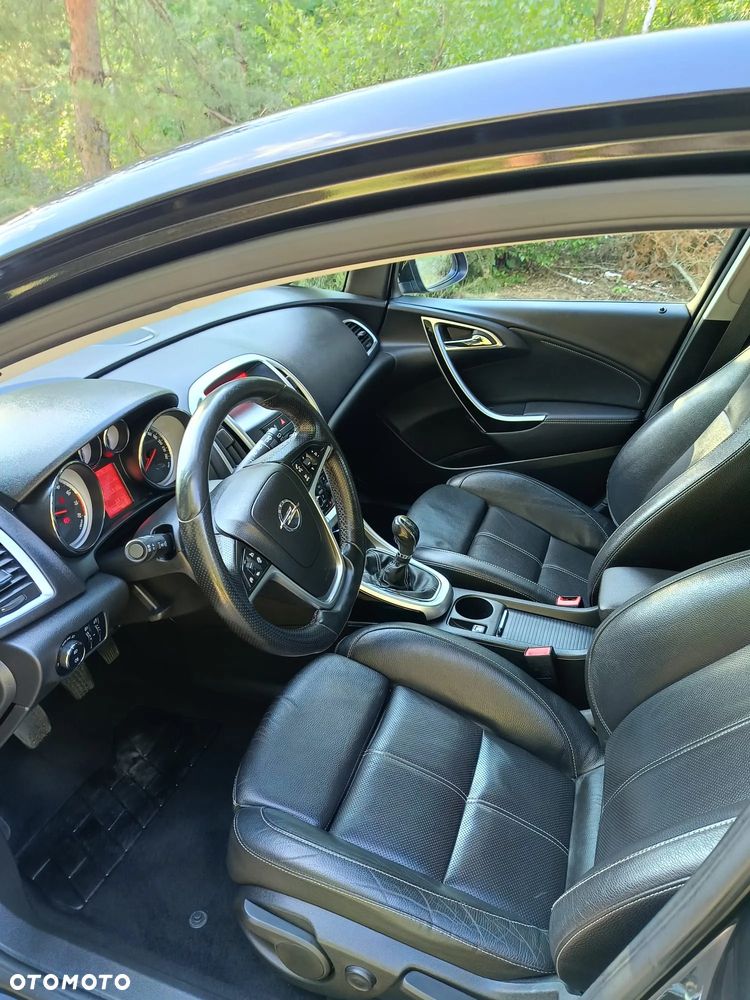 Opel Astra 1.4 T Sport - 13