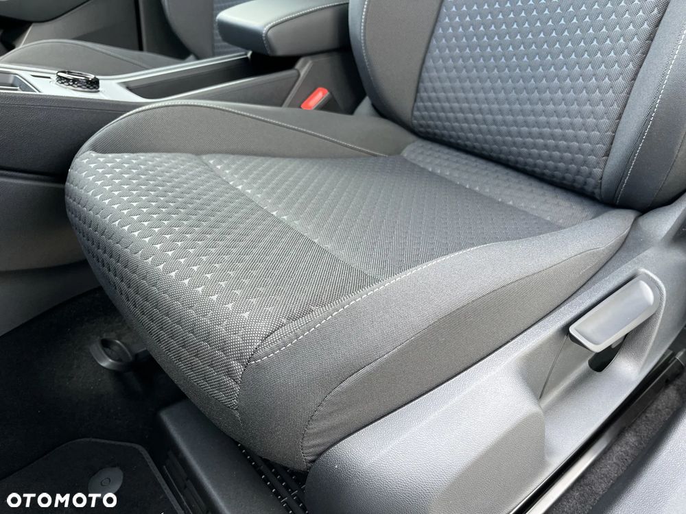 Volkswagen T-Roc 1.5 eTSI Trend DSG - 12