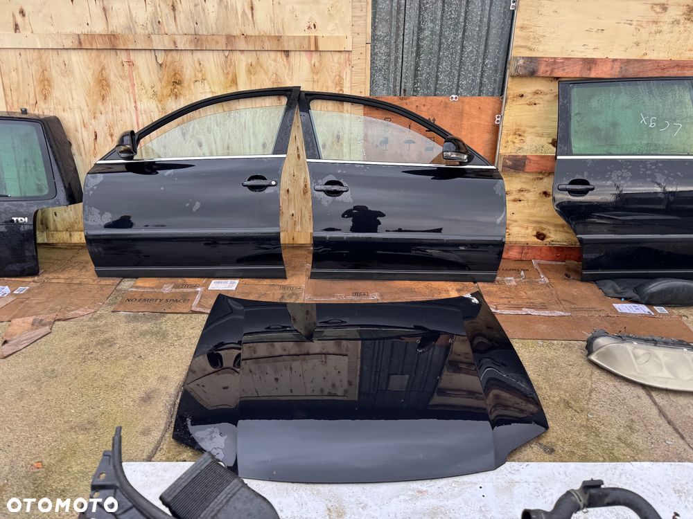 Vw Volkswagen Passat b5 FL po lifcie LC9X 2.0 diesel pas przedni belka przednia przód intercooler lampy przednie przód drzwi prawe lewe przednie tylnie tył klapa bagażnika maska - 6