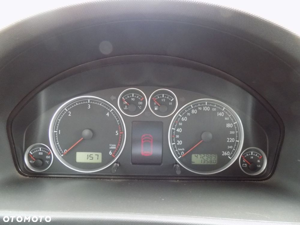 Volkswagen Sharan - 11