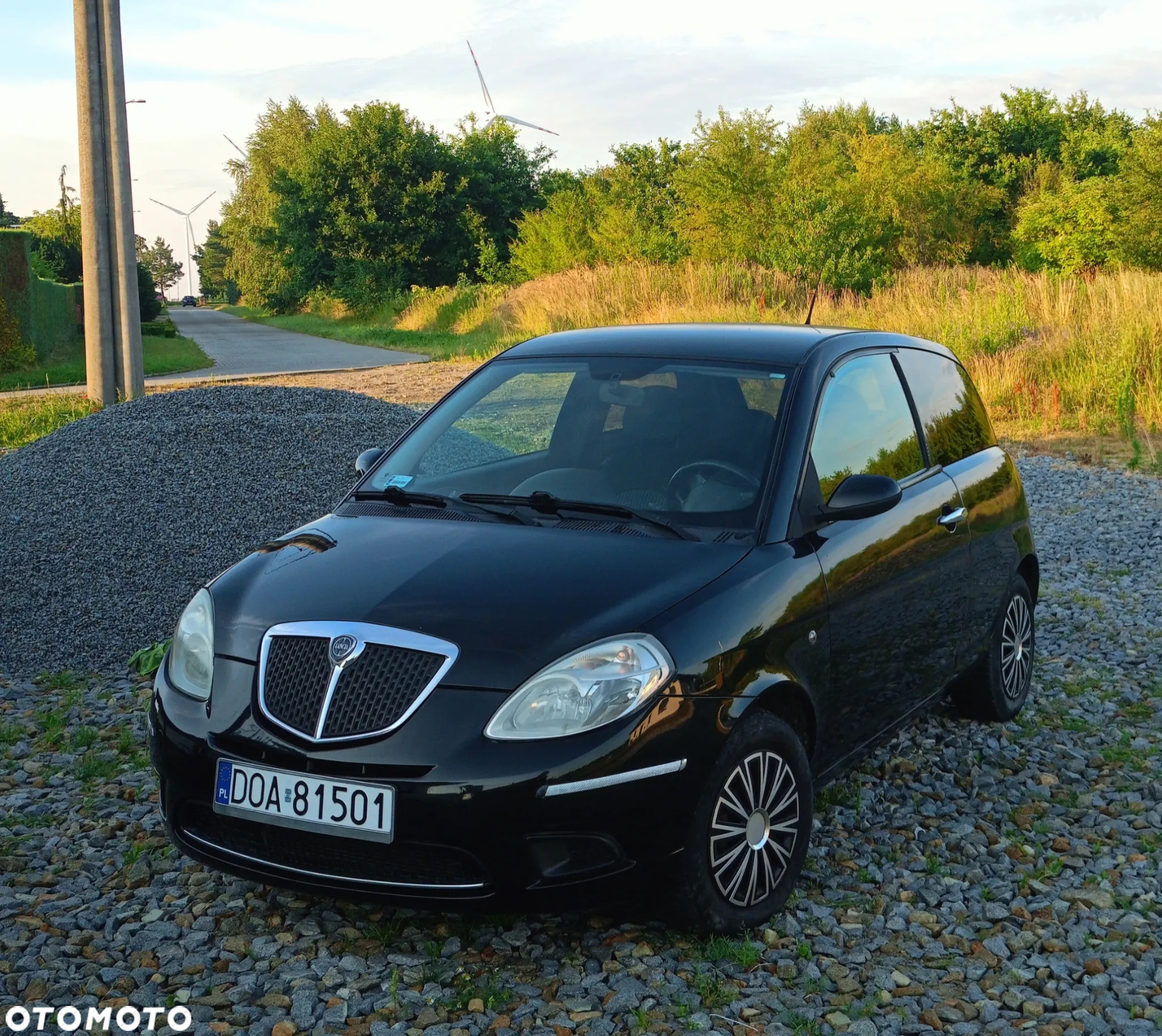 Lancia Ypsilon 1.2 8V Argento (4 os.) - 7