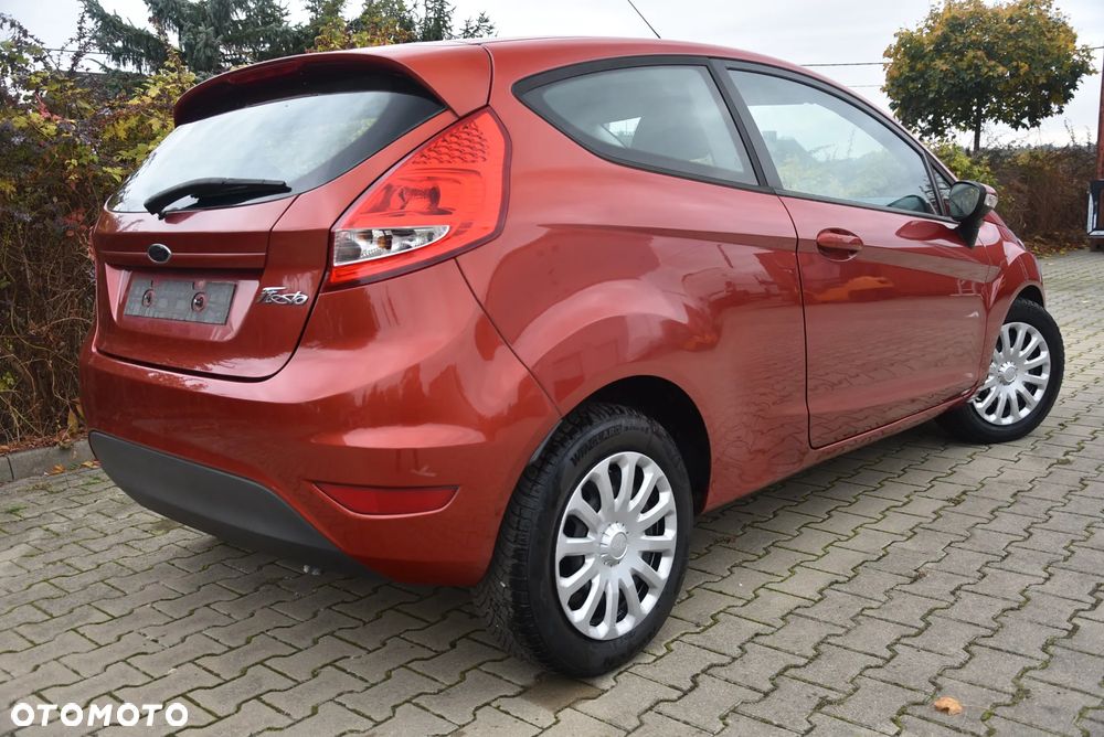 Peugeot 107 2008 photo 3