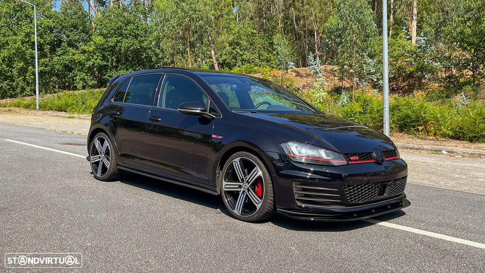 VW Golf 2.0 TSi GTi DSG - 2