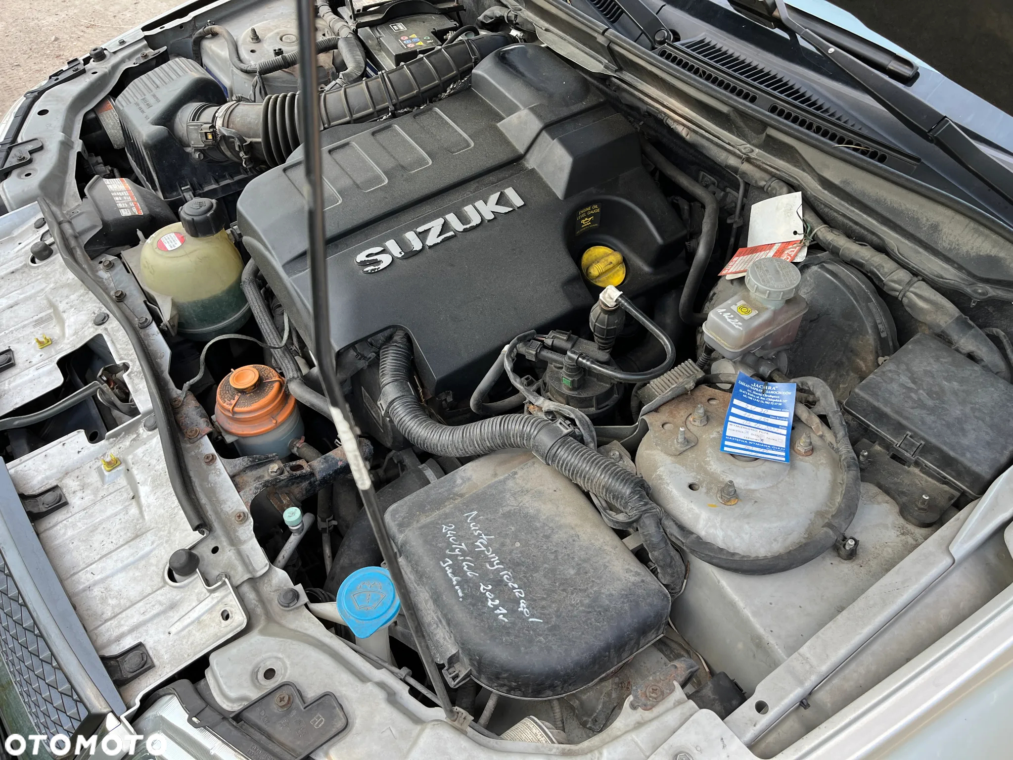 Suzuki Grand Vitara 1.9 DDiS Premium EU5 - 13