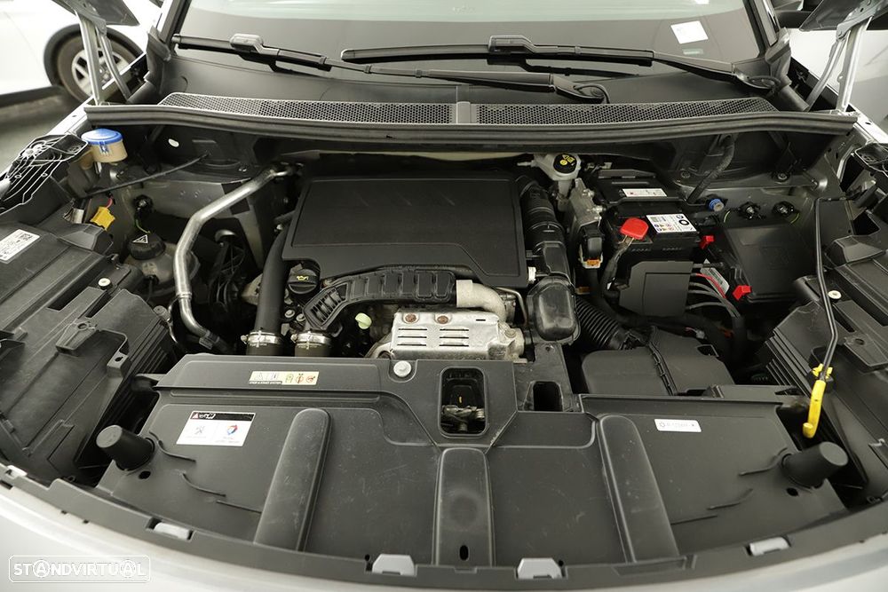 Peugeot 3008 1.2 PureTech GT EAT8 - 25