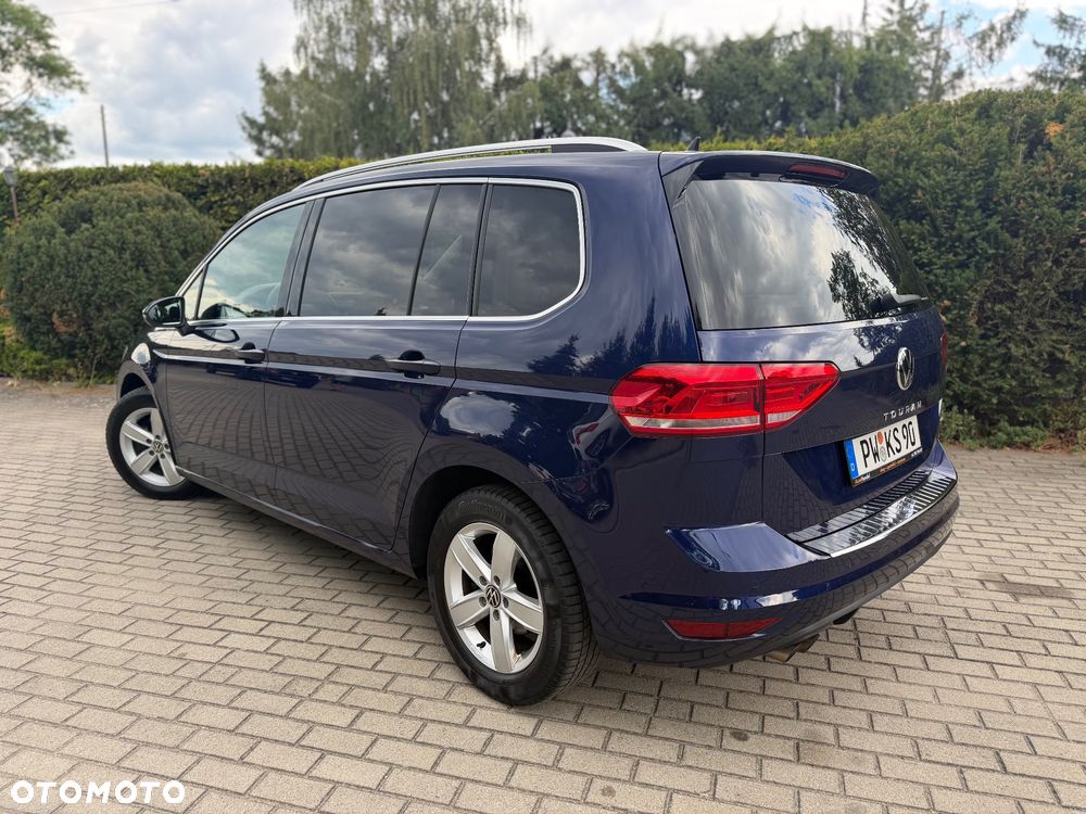 Volkswagen Touran 2.0 TDI SCR (BlueMotion Technology) DSG Highline - 11