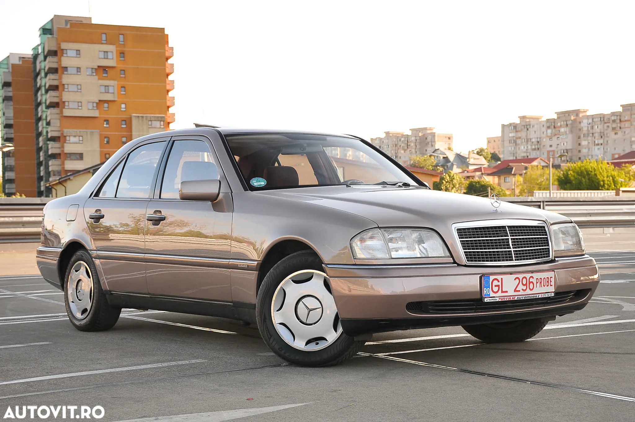 Mercedes-Benz C - 7