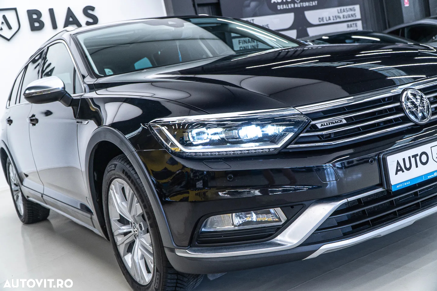 Volkswagen Passat Alltrack 2.0 TDI SCR 4Motion DSG (BMT) - 28