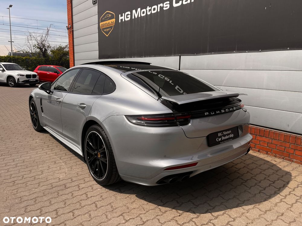 Porsche Panamera 4 - 7