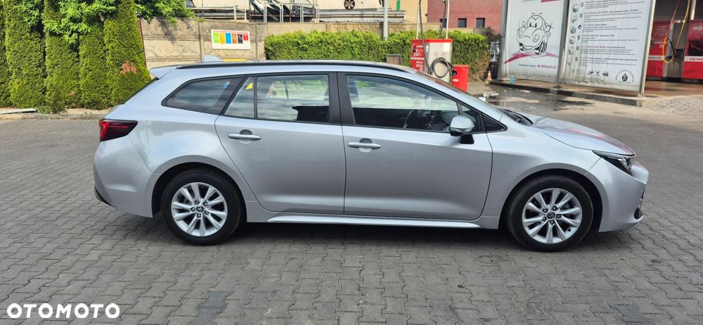 Toyota Corolla - 5
