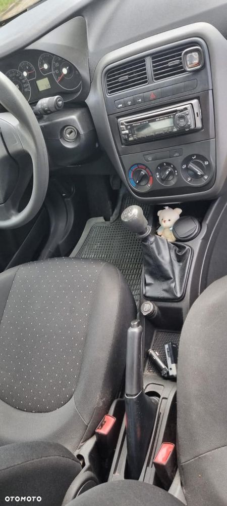 Fiat Punto - 11