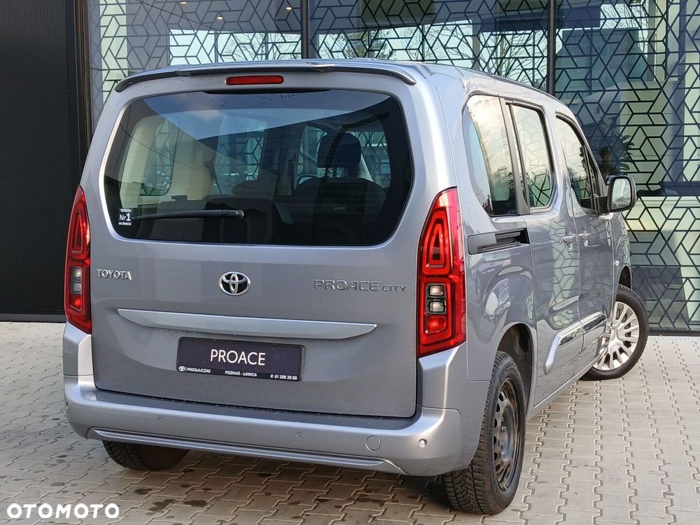 Toyota Proace City Verso 1.5 D-4D Business - 12