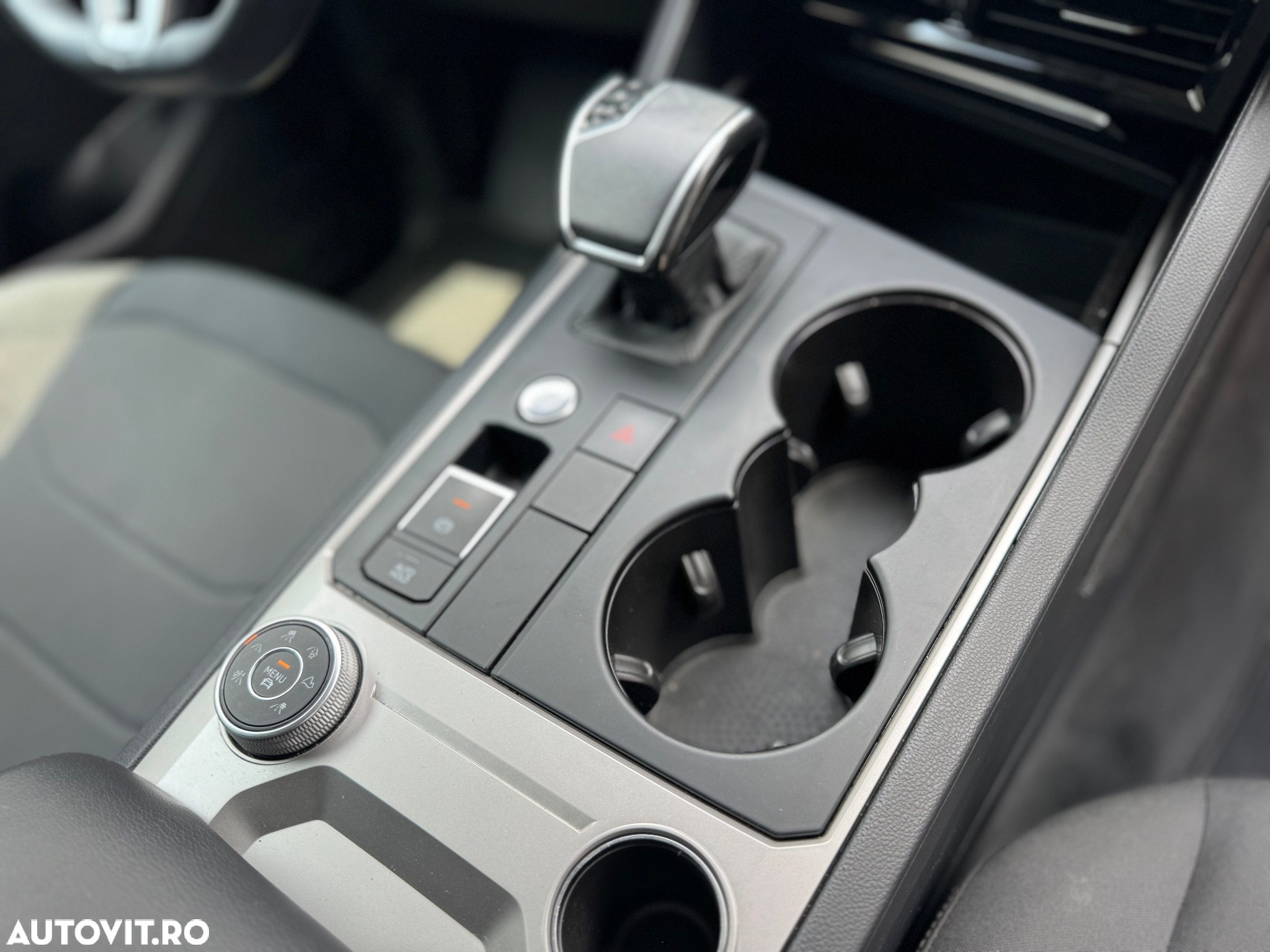 Volkswagen Touareg V6 TDI Style - 13
