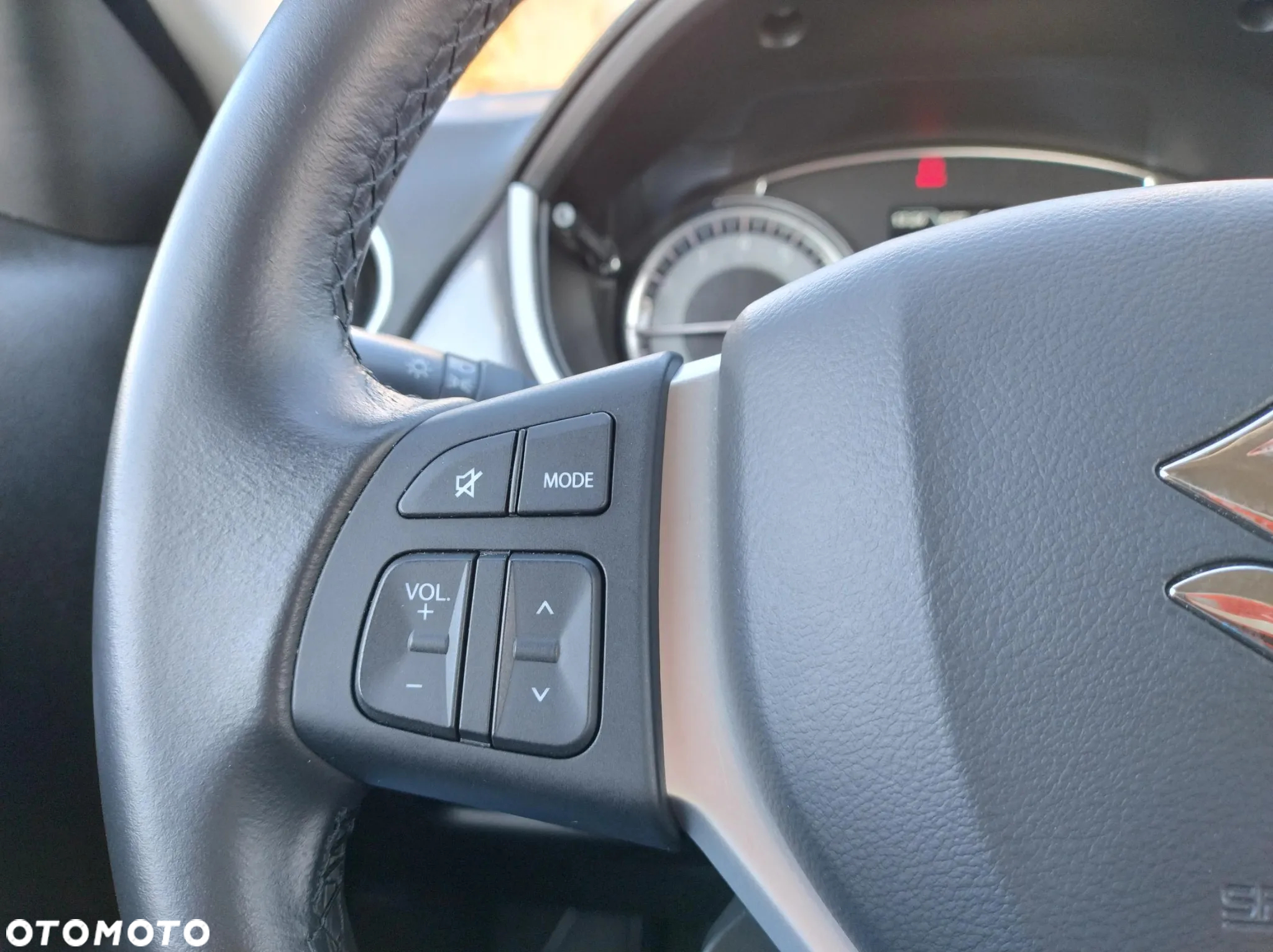 Suzuki Vitara 1.4 Boosterjet SHVS Premium 4WD - 29