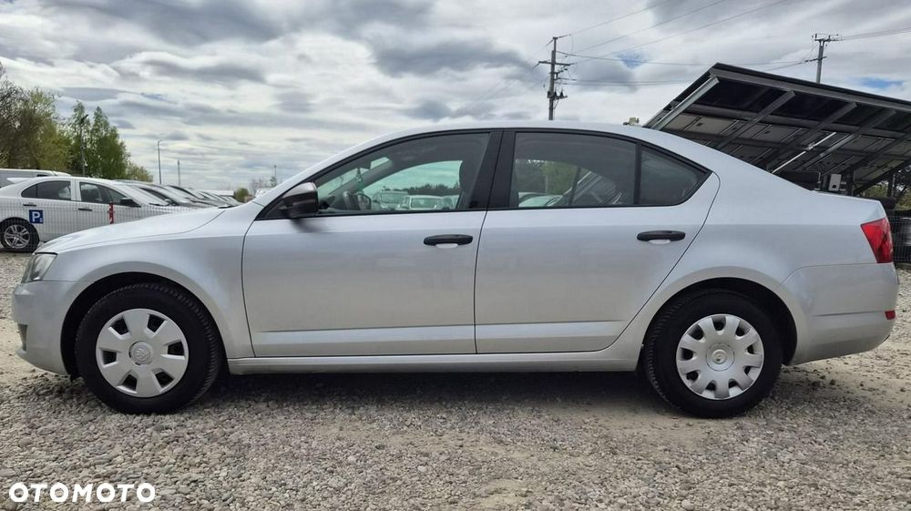 Skoda Octavia 1.6 TDI Style - 16