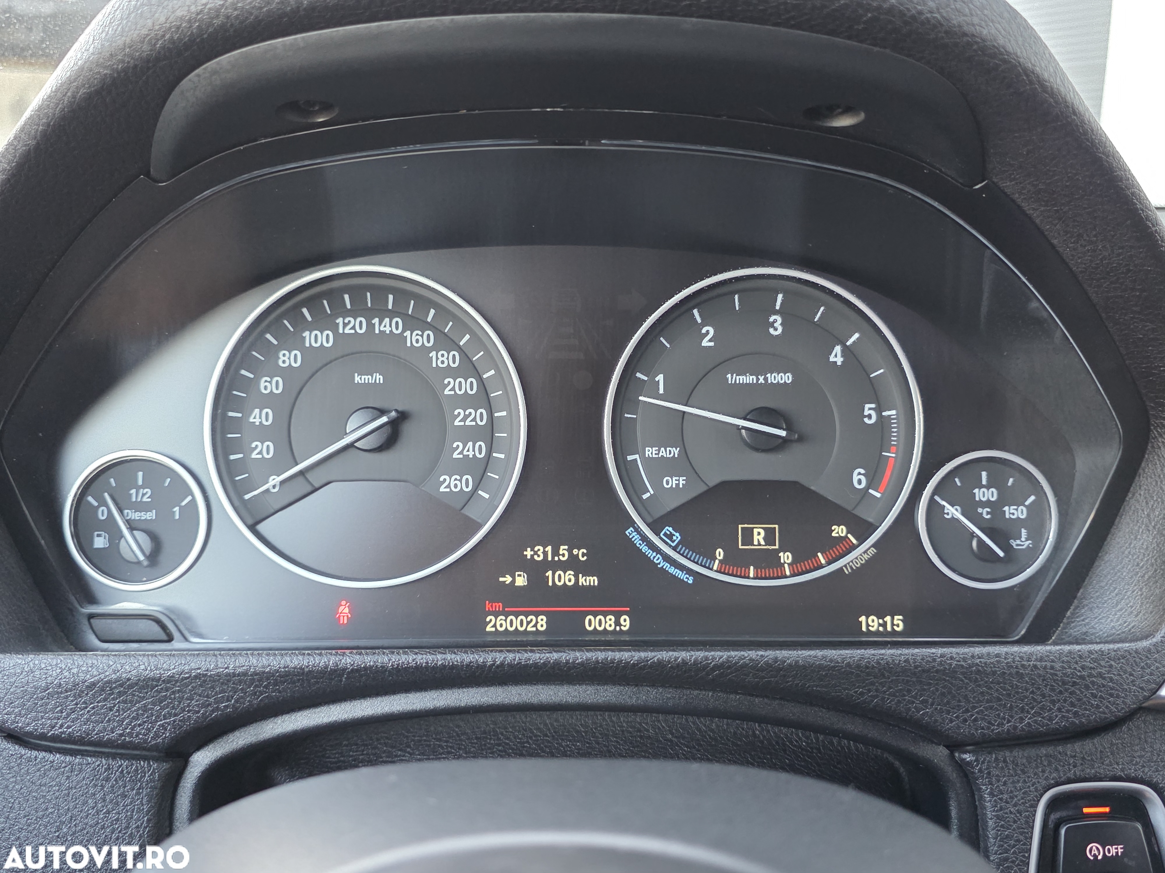 BMW Seria 3 320d Luxury Line - 14