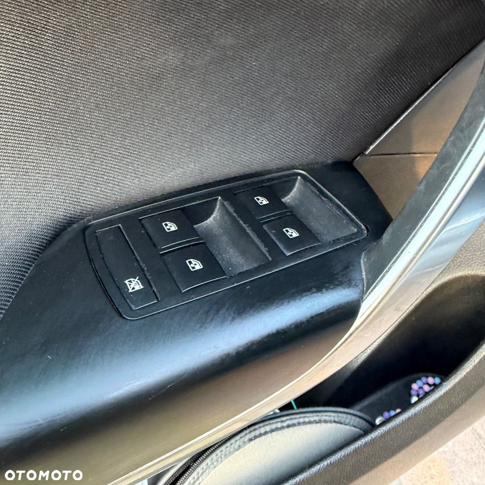 Opel Insignia 2.0 CDTI automatik Innovation - 18