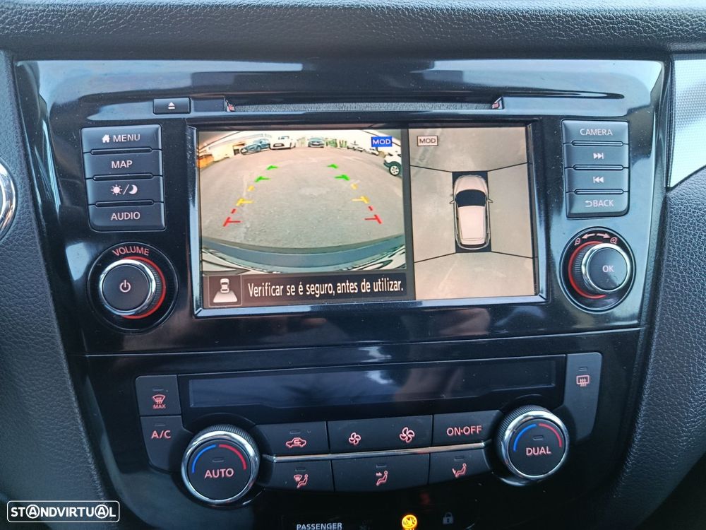 Nissan Qashqai 1.5 dCi Tekna Premium - 22