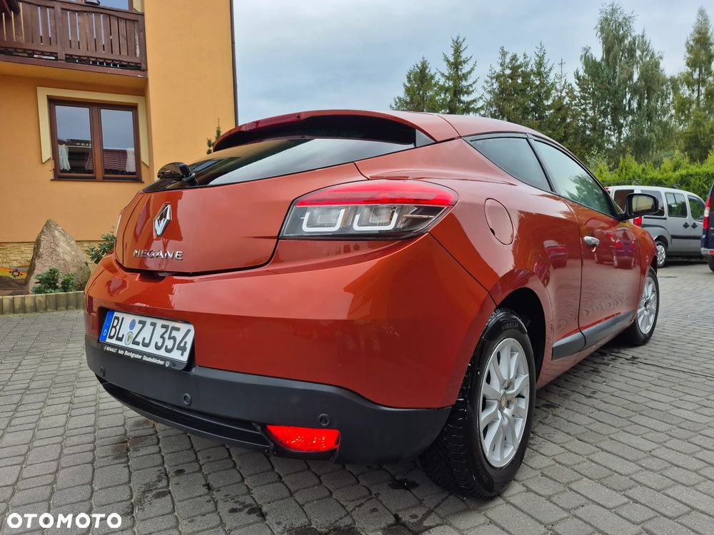 Renault Megane 1.6 16V Dynamique - 3