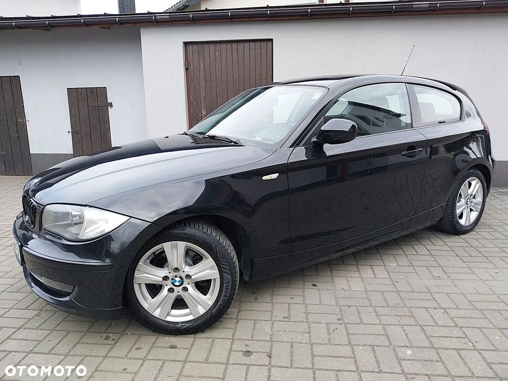 BMW Seria 1 118d DPF Edition Sport - 2