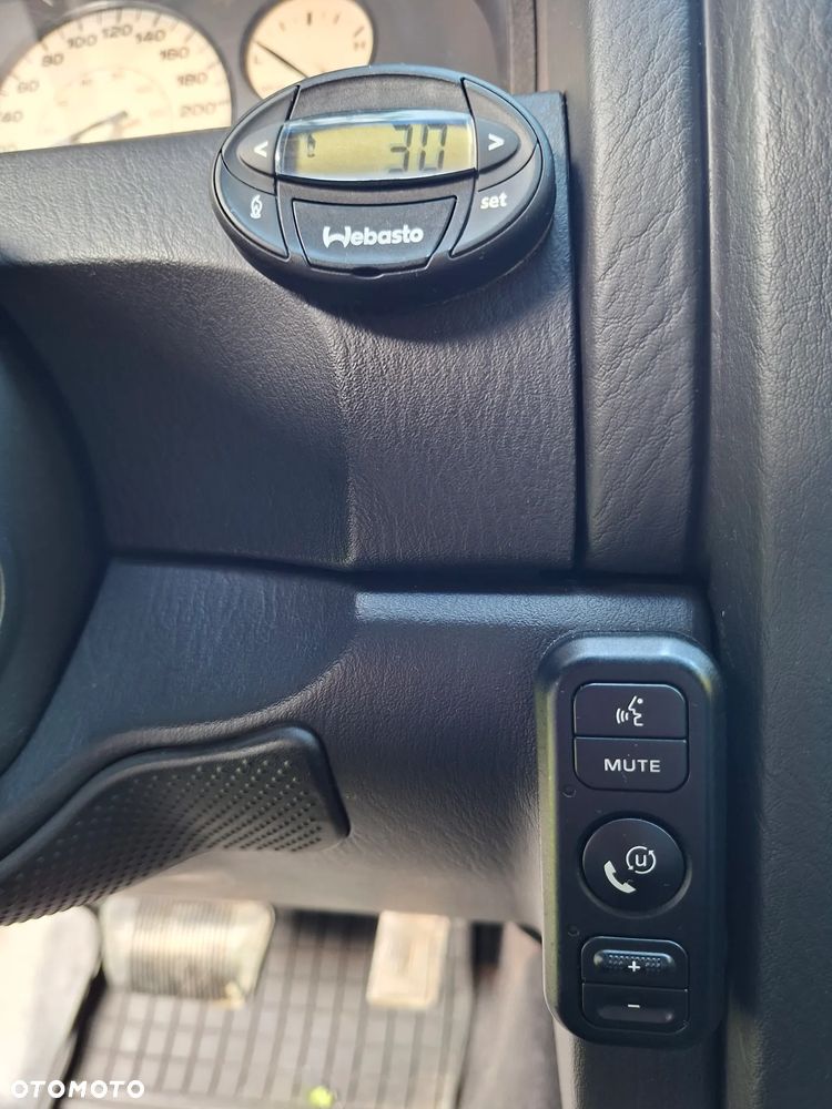 Jeep Grand Cherokee - 33