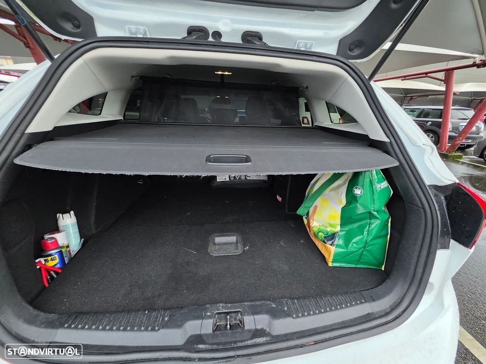 Ford Focus SW 1.5 EcoBlue S&S TITANIUM - 17