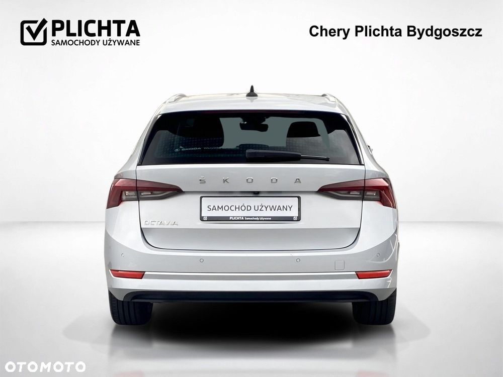 Skoda Octavia 2023 photo 4