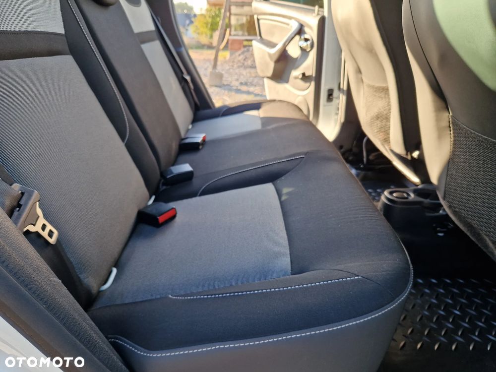 Dacia Duster 1.6 SCe Outdoor 4x4 S&S - 16