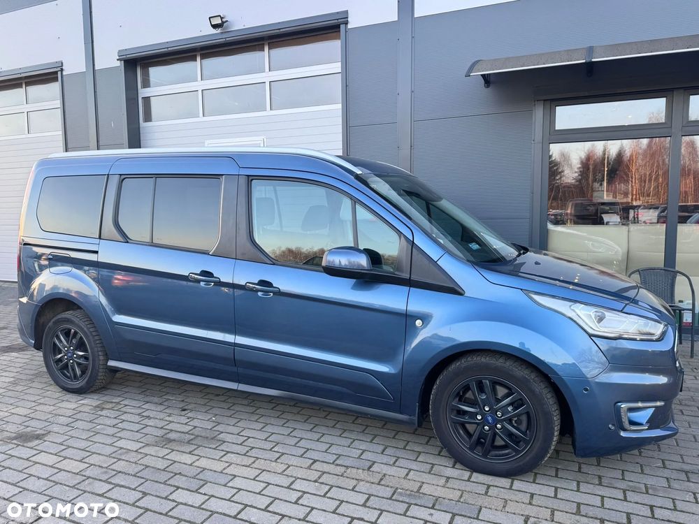 Ford Tourneo Connect Grand - 26