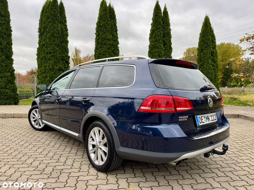 Volkswagen Passat 2.0 TDI Highline DSG - 28