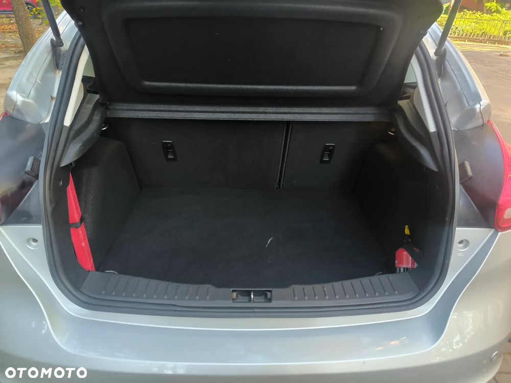 Ford Focus 1.0 EcoBoost SYNC Edition ASS - 21