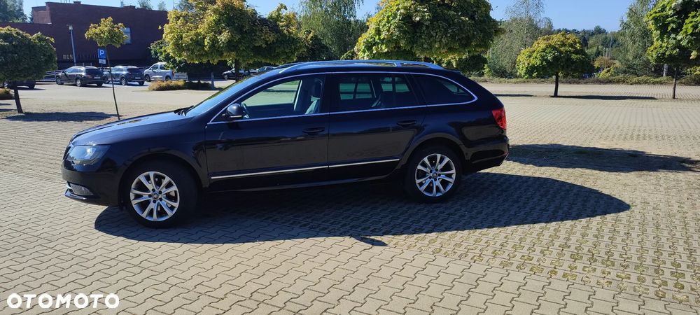 Skoda Superb 2.0 TDI 4x4 Elegance DSG - 31