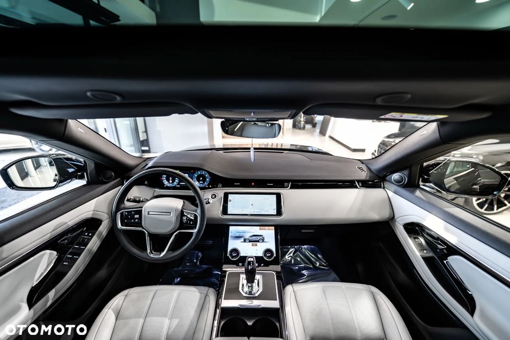 Land Rover Range Rover Evoque - 33