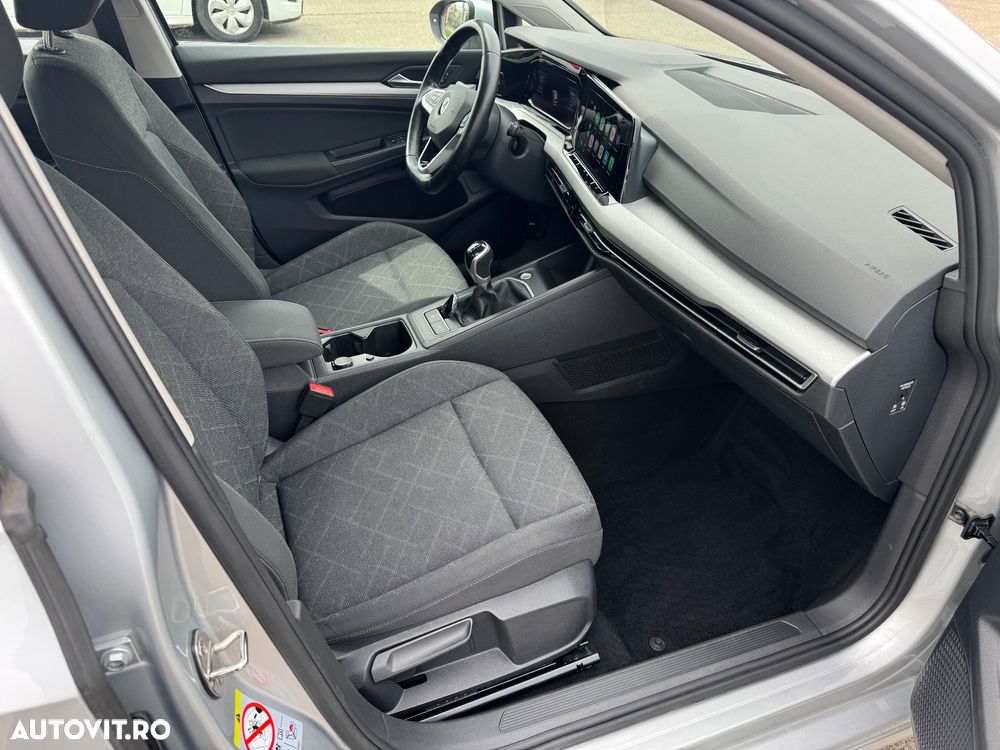 Volkswagen Golf 2.0 TDI SCR Life - 31