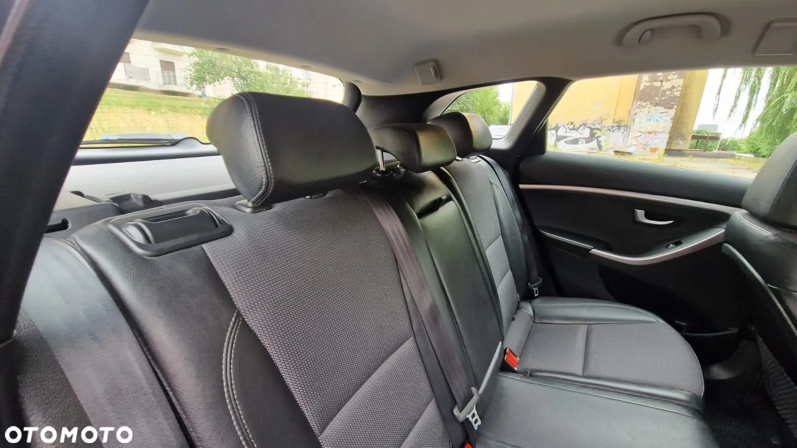 Hyundai i30 1.6 CRDi BlueDrive Comfort - 39