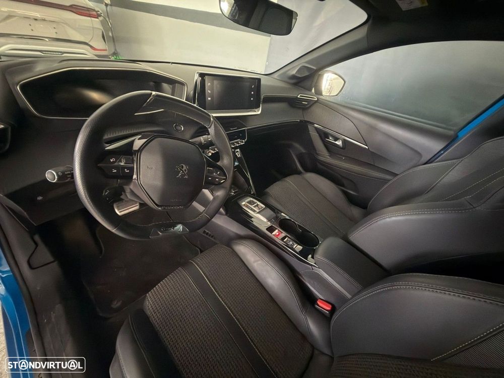 Peugeot e-208 50 kWh GT - 6