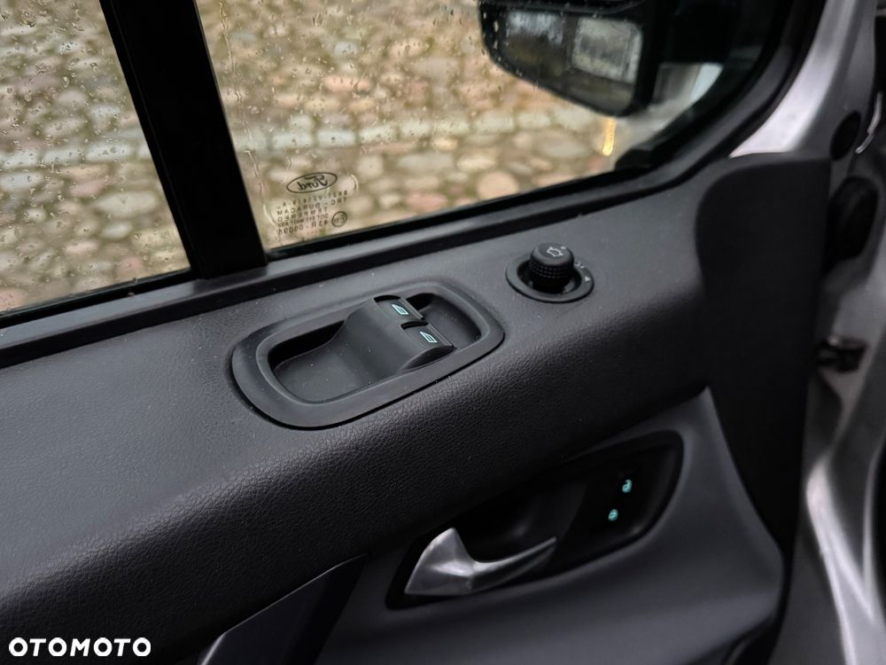 Ford Transit Custom - 7