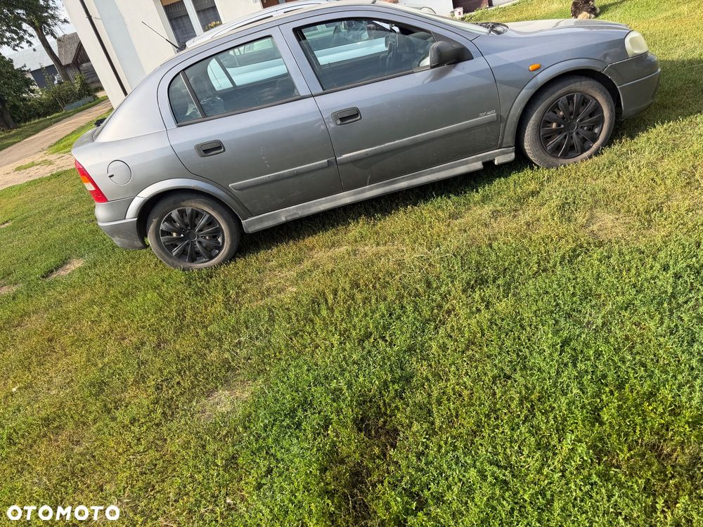 Opel Astra 1.4 Comfort / Cool - 3