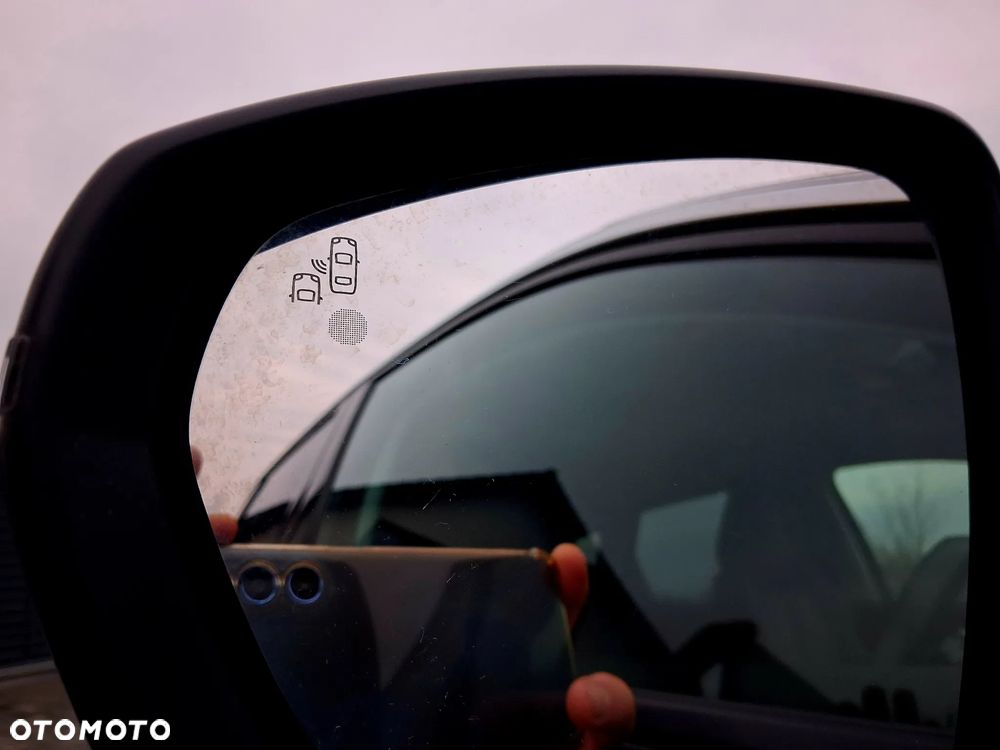 Peugeot 3008 PureTech 130 Stop & Start GPF Allure Business-Paket - 37