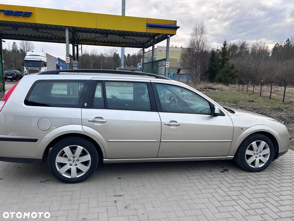 Ford Mondeo 2.0 TDCI Ghia - 4