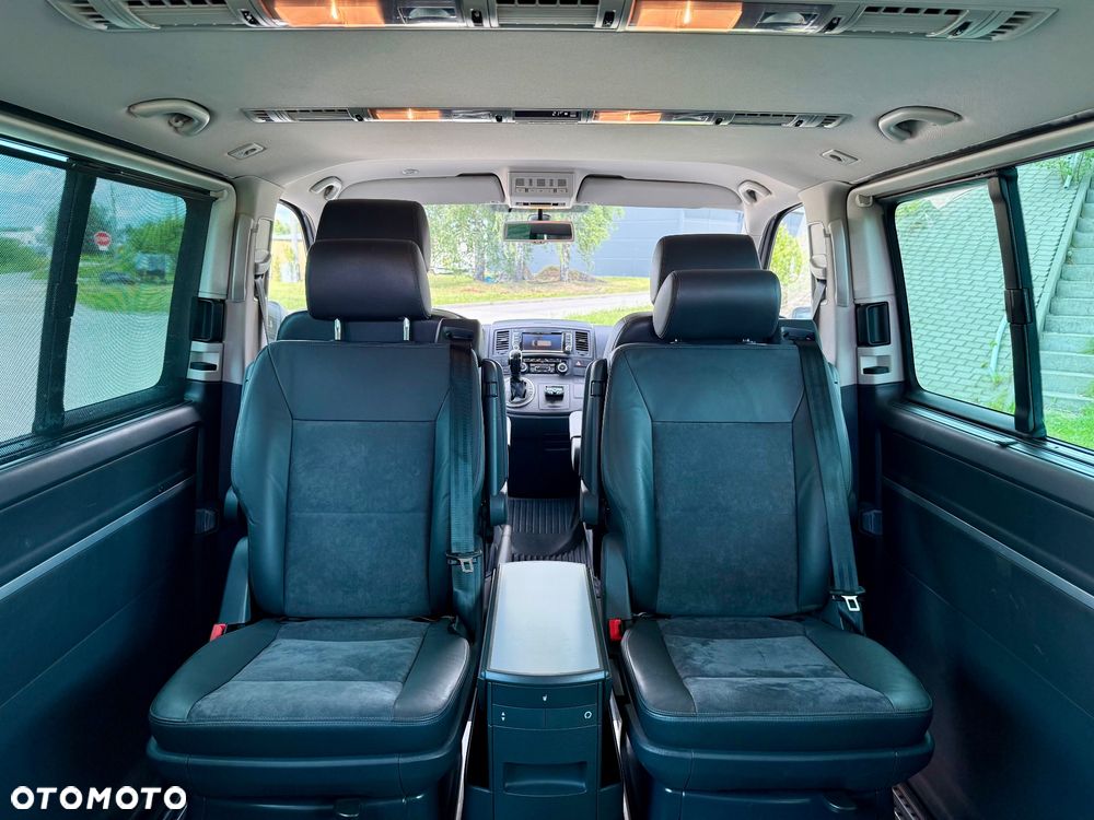 Volkswagen Multivan - 6