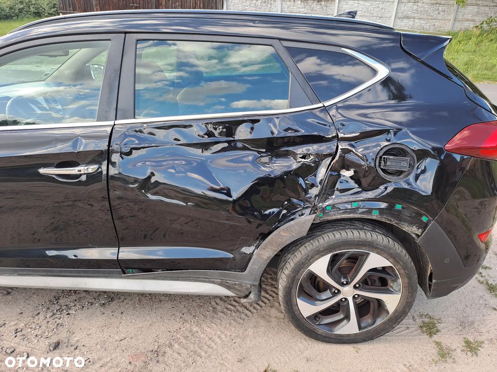 Hyundai Tucson 1.7 CRDI BlueDrive Premium 2WD DCT - 12